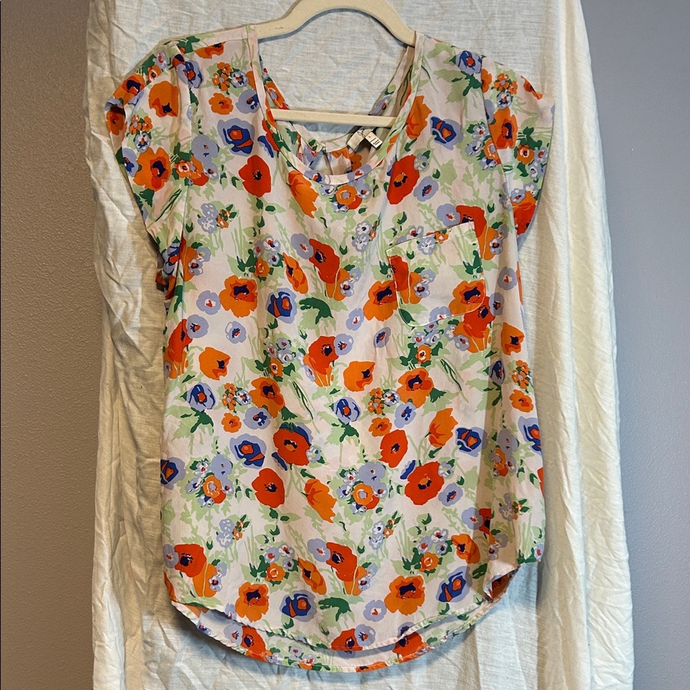 Joie Silk Floral Cap-Sleeve Blouse in White with Red & Blue Poppy Print